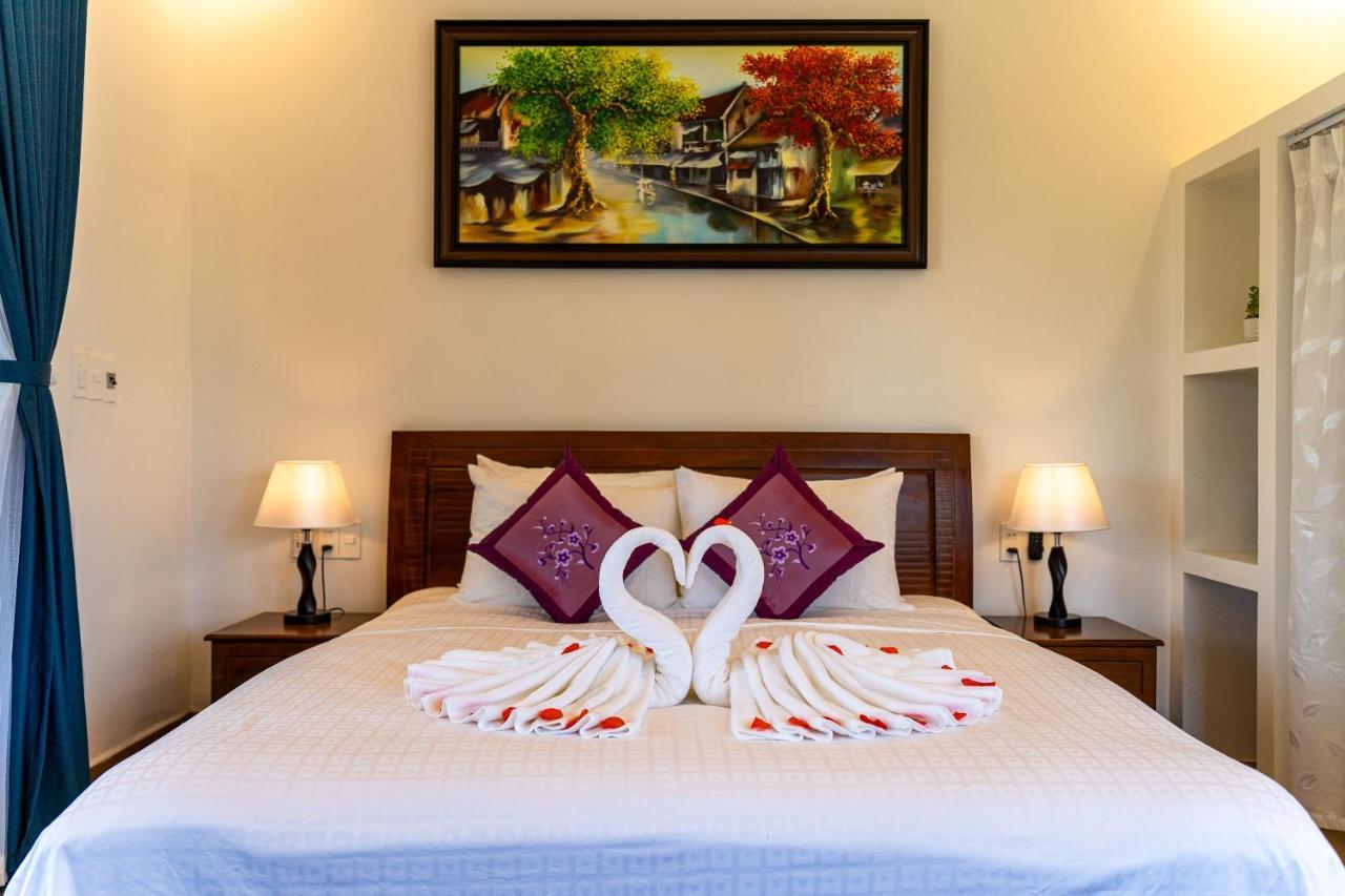 Local Beach Front Villas Tan Thanh Экстерьер фото