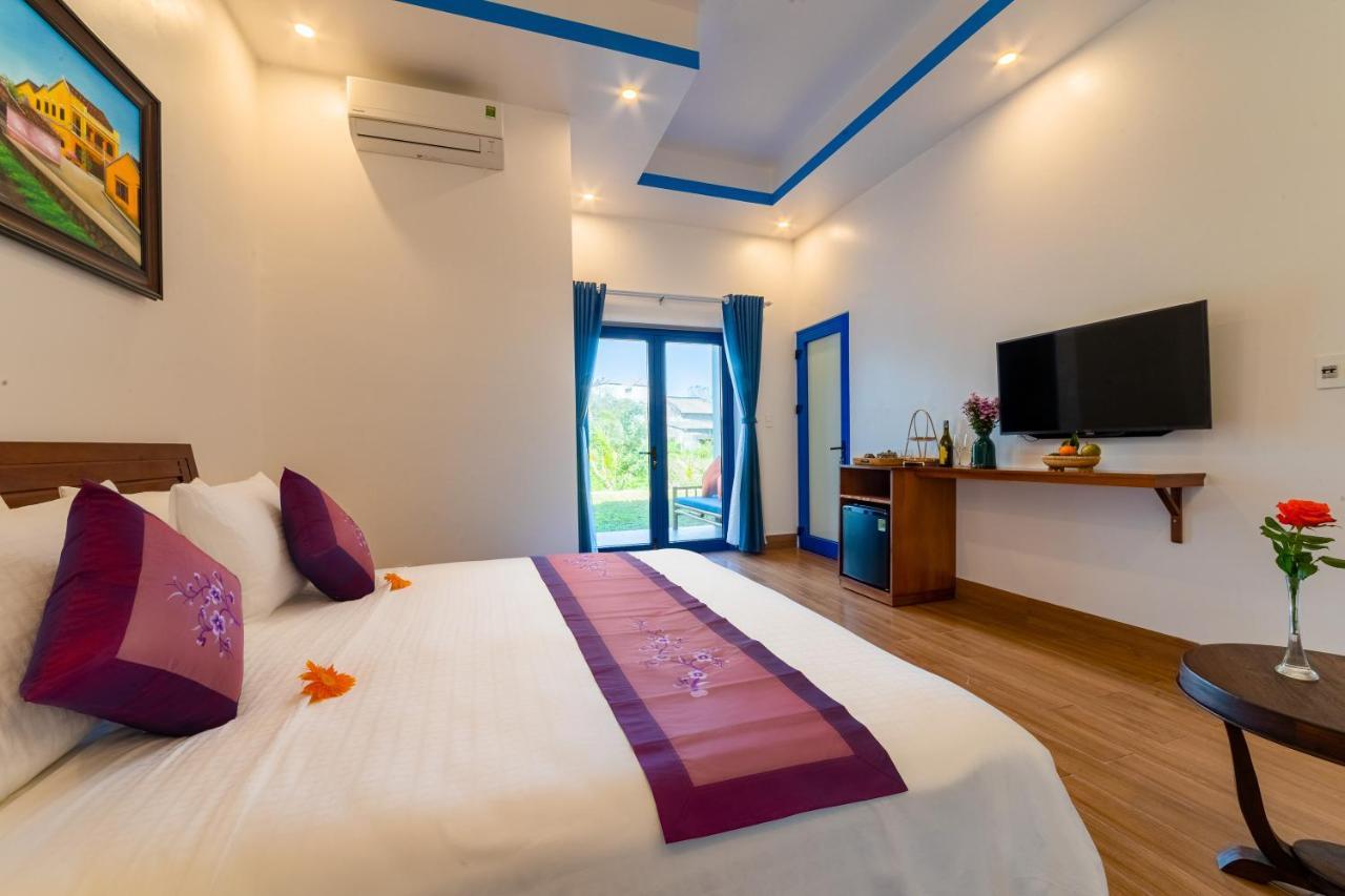 Local Beach Front Villas Tan Thanh Экстерьер фото