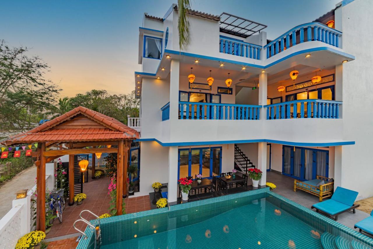 Local Beach Front Villas Tan Thanh Экстерьер фото